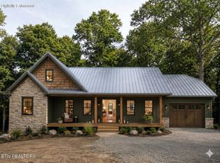 141 Creekview Ct, Jamestown, TN 38556