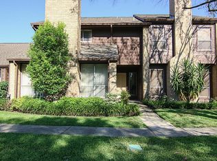 2335 Broadlawn Dr, Houston, TX 77058
