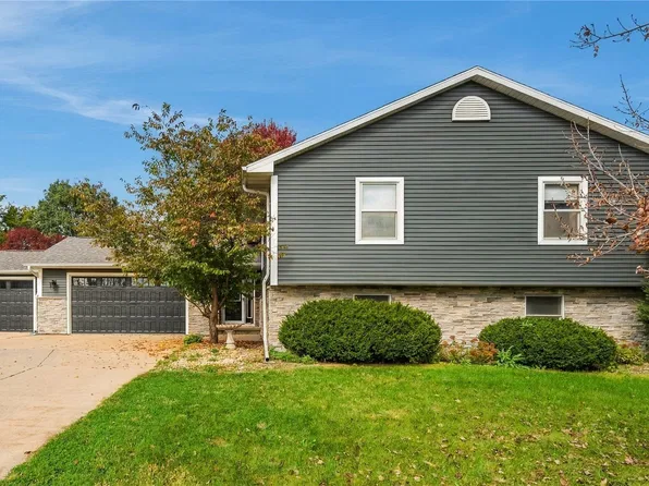 426 D Ave W, Walford, IA 52351