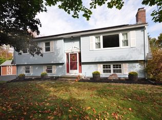 18 Kimberly Dr, Southwick, MA 01077