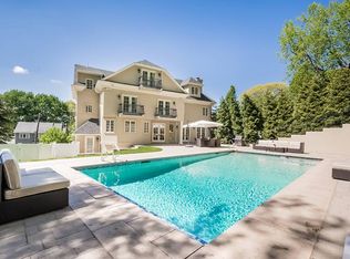 72 Drumlin Rd, Newton, MA 02459