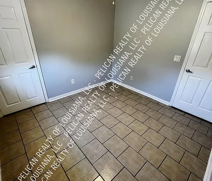 4574 Dodt Ave #A — Photo 6