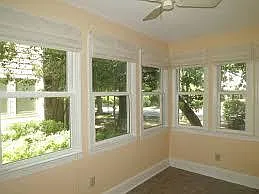 Graham Court - sunroom that could be 3rd bedroom