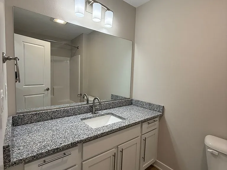 10101 Stark Dr — Photo 13