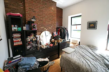 Rented by Best Apartments North Inc