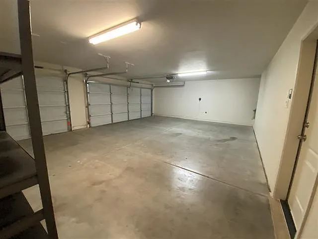 4866 W 31st Pl — Photo 16