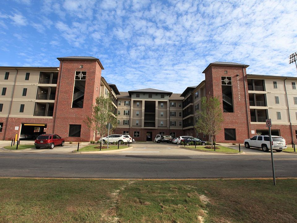 1st image of 510 12th St APT 102