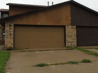 4015 NW Ozmun Ave APT B, Lawton, OK 73505