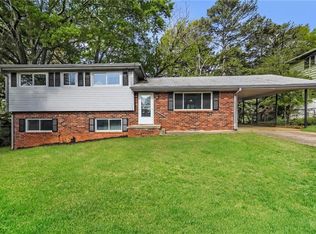 6497 King William Dr, Morrow, GA