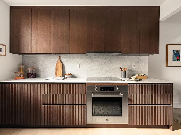 755 Washington Ave #2B, Brooklyn, NY 11238