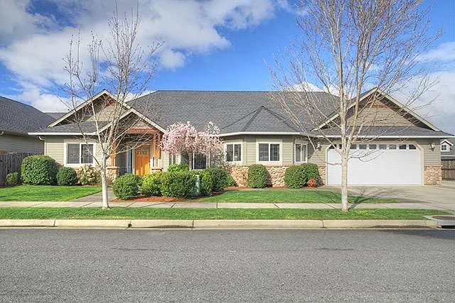 1398 SW David Dr photo 1