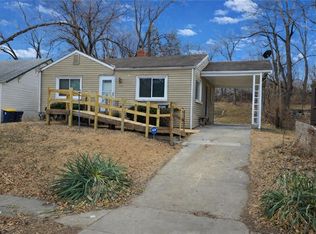 2121 E 77th Ter, Kansas City, MO 64132