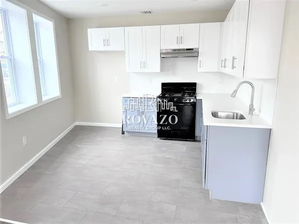 946 18th Ave Suite 2, Newark, NJ 07106