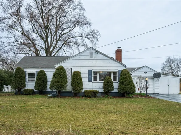 14 Burncolt Rd, Northampton, MA 01062