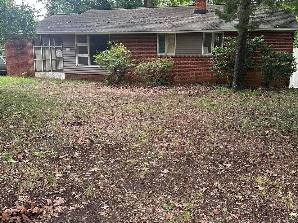 2nd image of 1726 Two Notch Rd SE