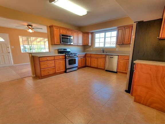 Killer Kitchen