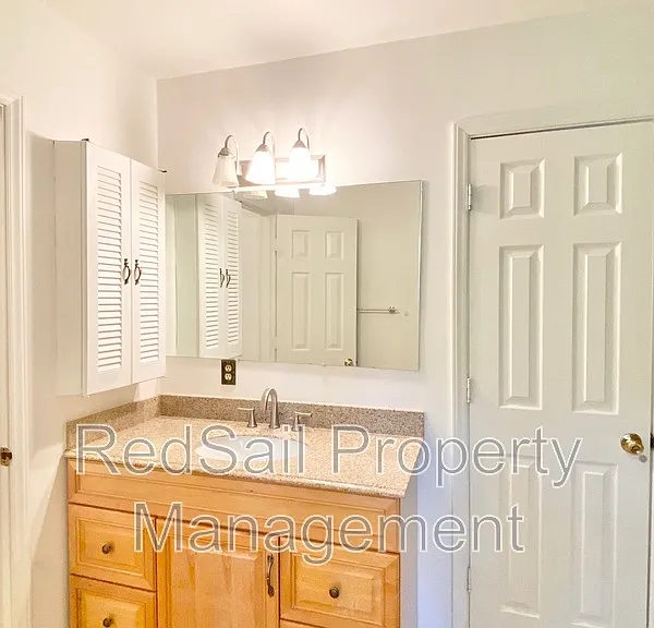 145 Linda Dr — Photo 13