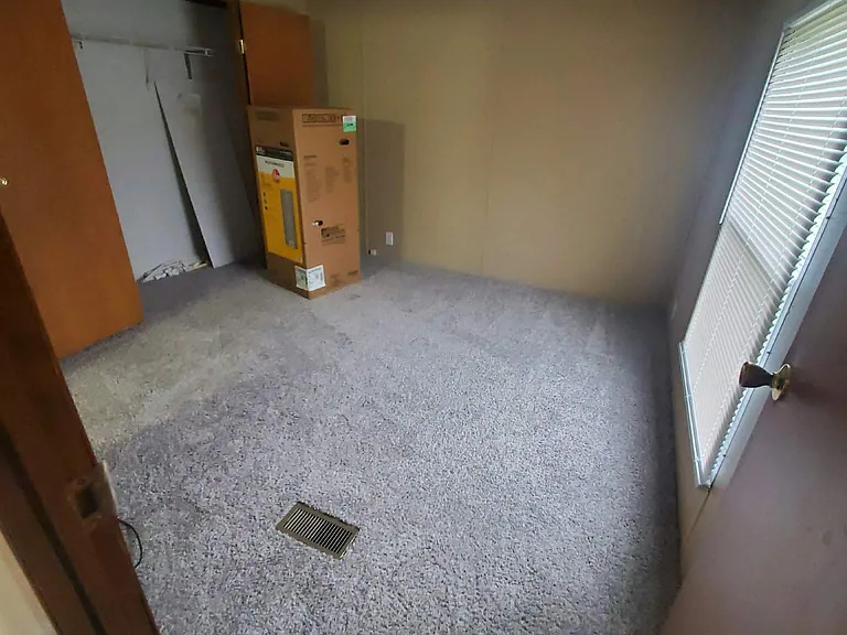 1007 Barberry Ct — Photo 11