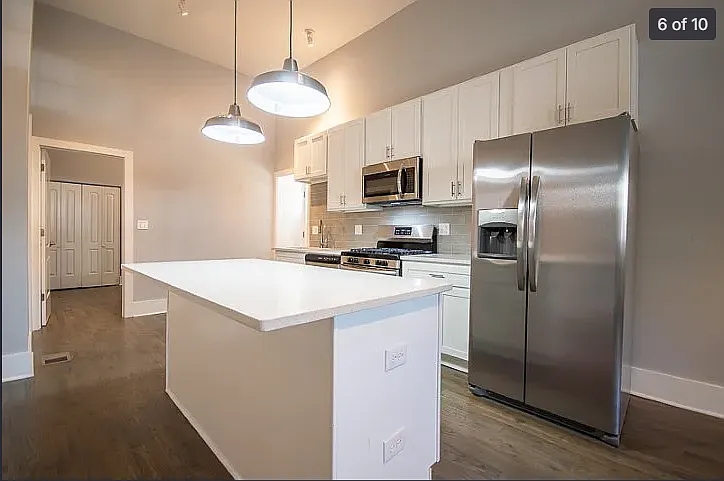 1711 S Carpenter St #1F — Photo 6