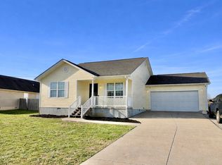 173 Canterbury Dr, Science Hill, KY 42553