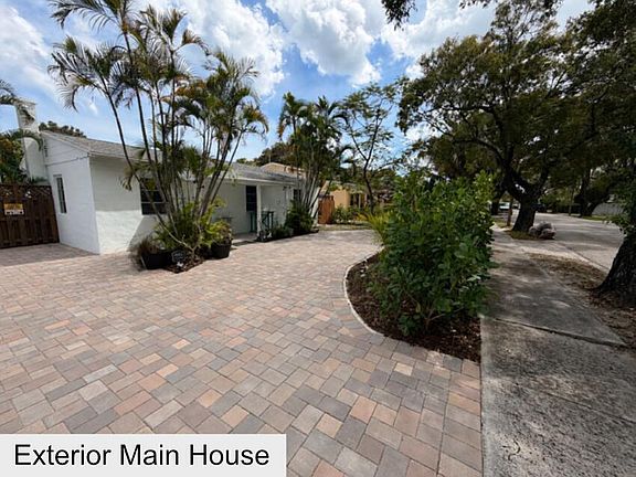 3rd image of 3024 Clyde Road