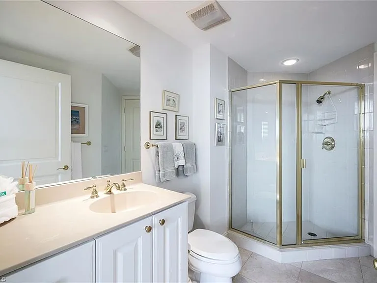 6597 Nicholas Blvd #705 — Photo 24