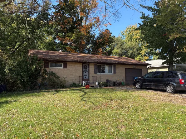 731 S Beechtree St, Grand Haven, MI 49417