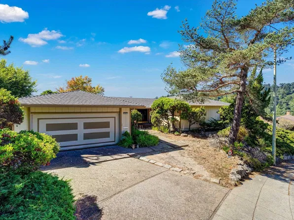 5861 Balmoral Dr, Oakland, CA 94619