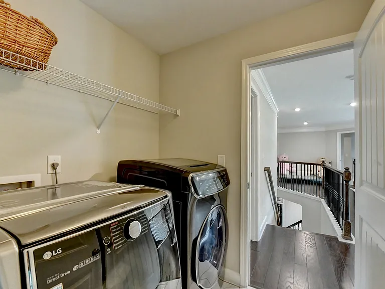 6035 Ashborough Park — Photo 47