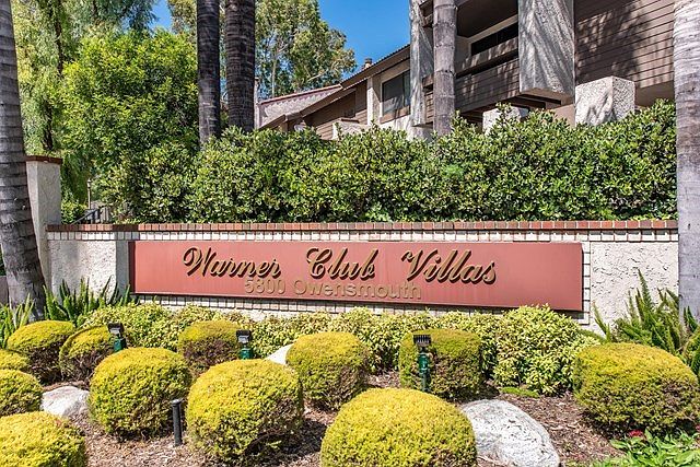 5800 Owensmouth Ave Woodland Hills-1