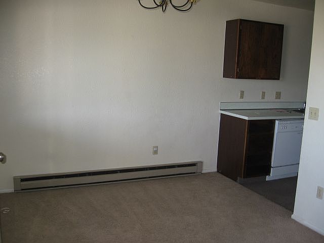 2nd image of 44 6th St W APT 9