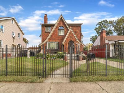 16764 Blackstone St, Detroit, MI, 48219