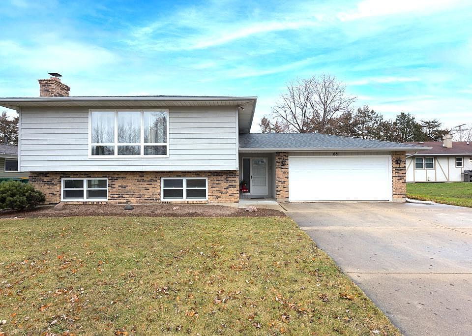 1st image of 68 Wesley Ave
