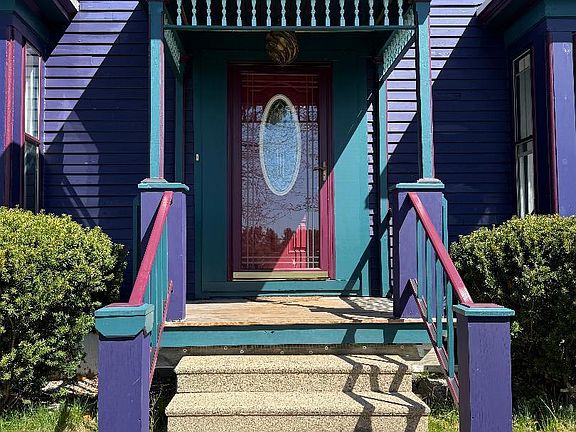 4th image of 487 Hollis Road