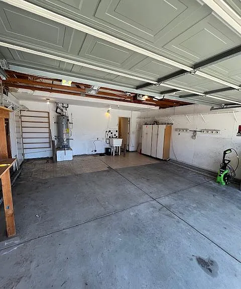 371 Chardonnay Dr — Photo 11