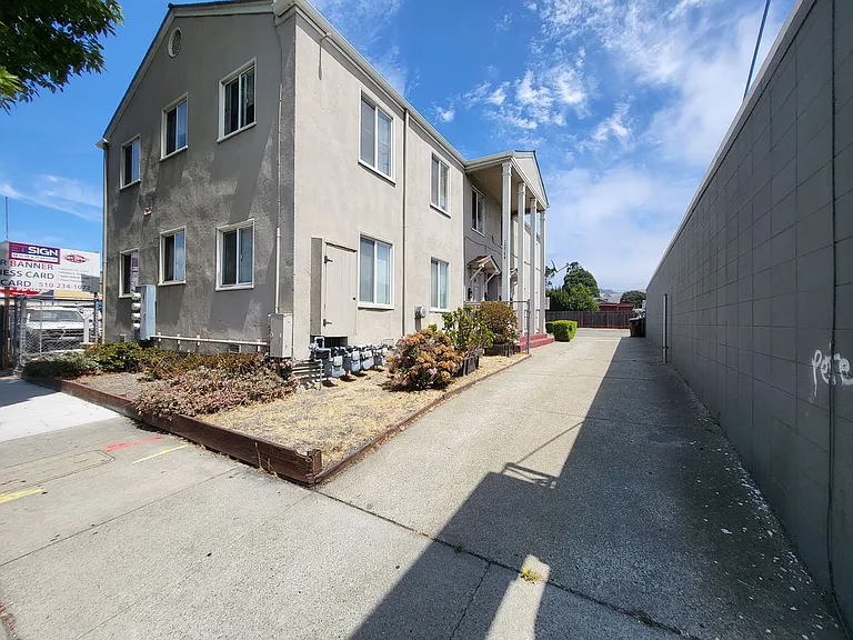 12744 San Pablo Ave #A-D — Photo 2