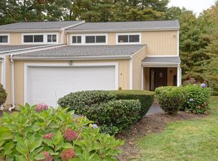 4 Tropeano Ct, Bellingham, MA 02019
