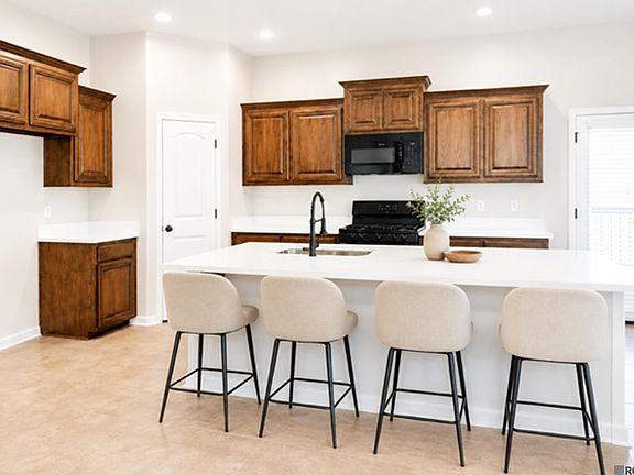 3rd image of 4424 Olivia Dr