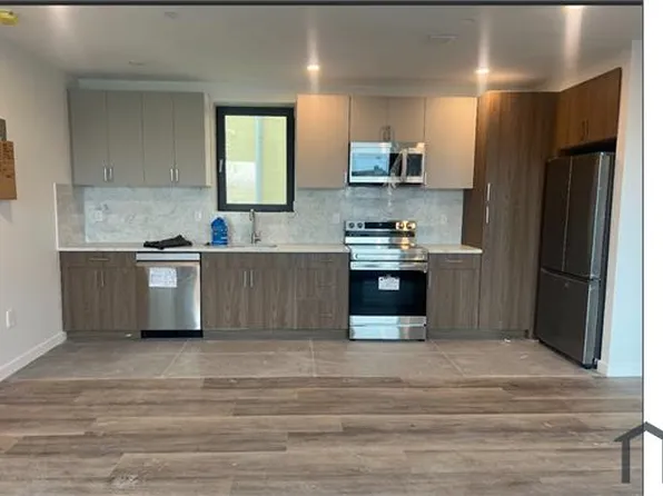 456 Blake Ave, Brooklyn, NY