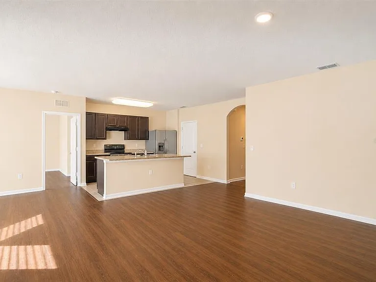 1865 Jackson Oaks Dr — Photo 5