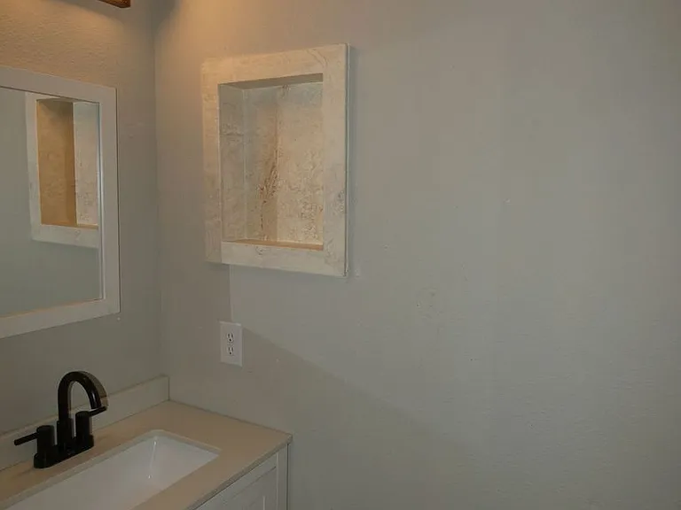 501 E Burgess Rd #D4 — Photo 16