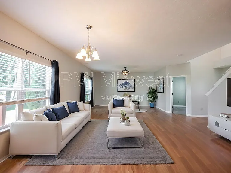 8802 Benjamin Ln — Photo 6