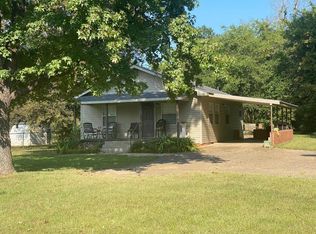 504 Higginbotham Rd, Kilgore, TX 75662