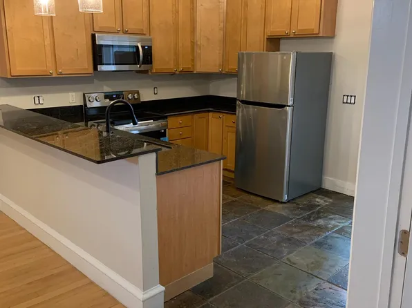 1720 S 9th St APT 1AR, Saint Louis, MO 63104