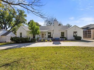 5811 El Campo Ave, Fort Worth, TX 76107