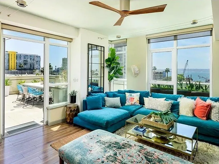 1431 Pacific Hwy #610 — Photo 2