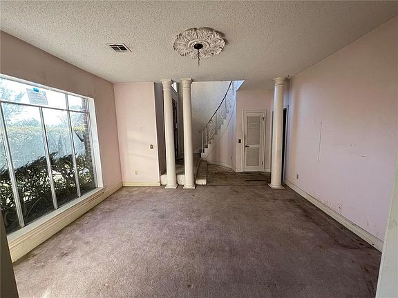 3rd image of 4 Grand Teton Ct