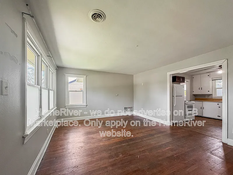 2 bed, 1.0 bath, 832 sqft, $1,250 — Photo 3