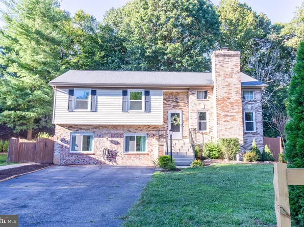 13714 Bluefin Dr, Woodbridge, VA 22193