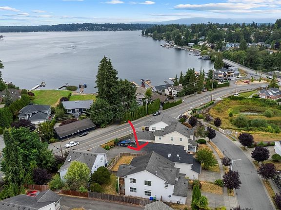 4th image of 1224 113th Avenue SE